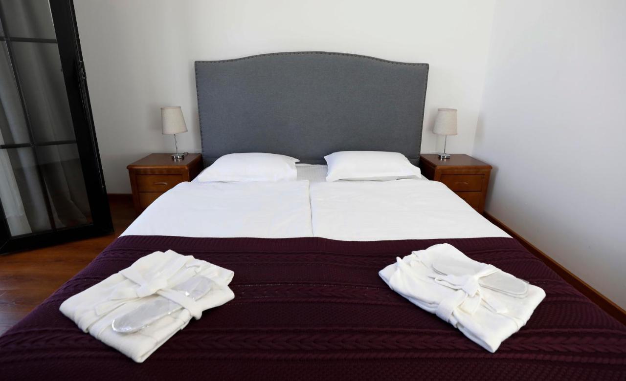 Hotel Homey Кобулети Екстериор снимка