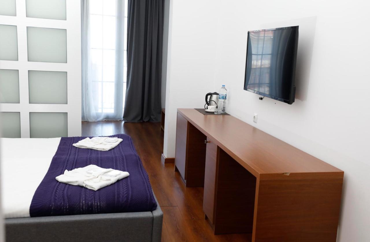 Hotel Homey Кобулети Екстериор снимка