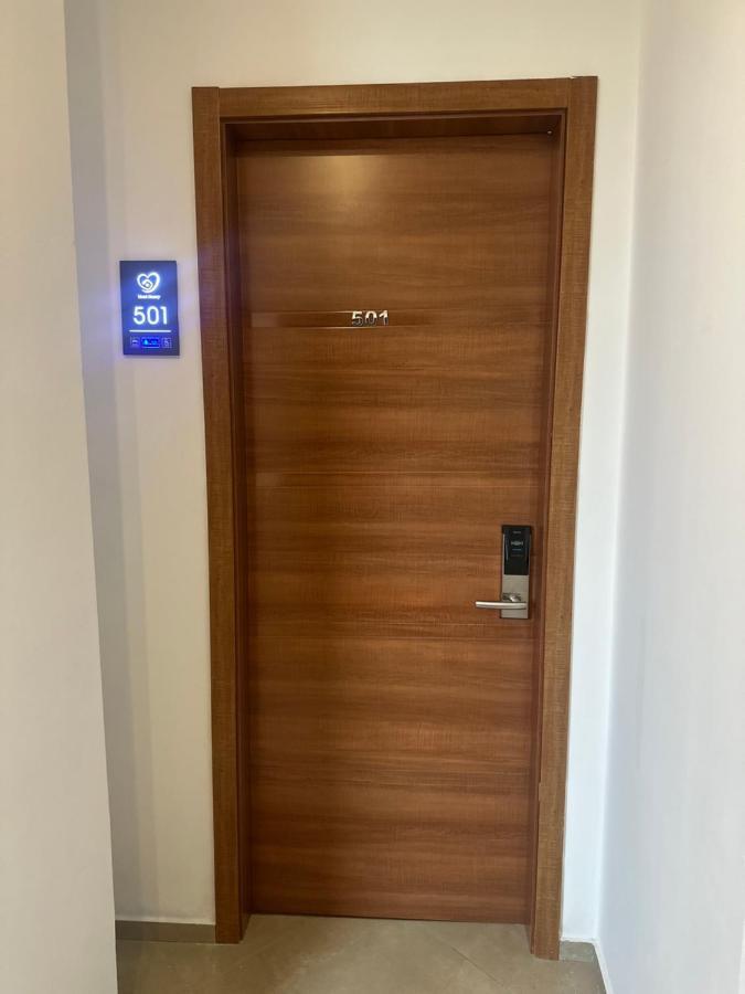 Hotel Homey Кобулети Екстериор снимка